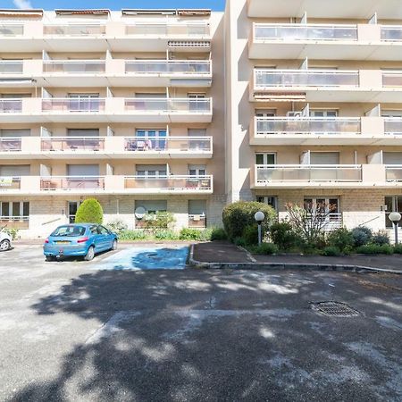 A 2 Pas Du Palais Free Parking Daire Avinyon Dış mekan fotoğraf